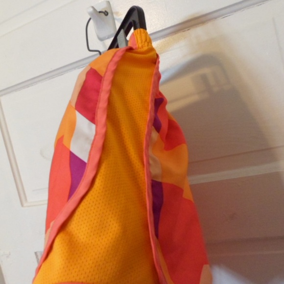 Nike Dri-Fit Ladies Athletic Shorts Sz S - Picture 4 of 7